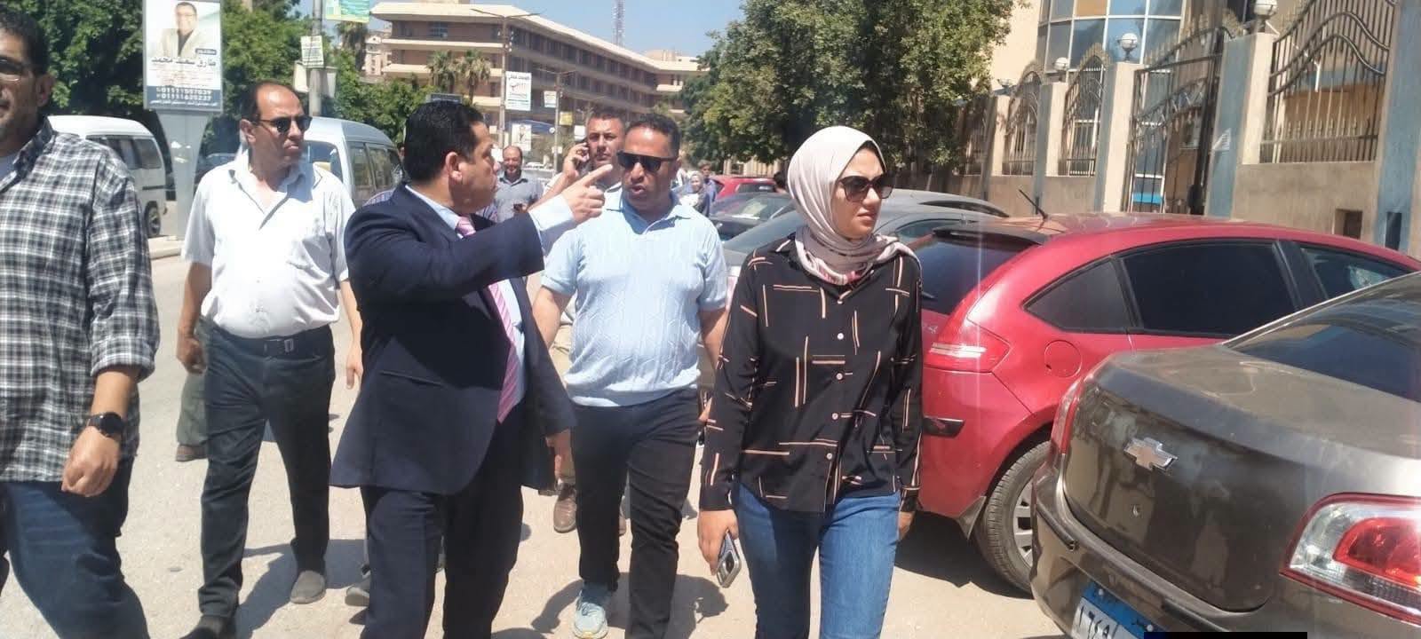 لتعزيز المنظومة الطبية.. نائب محافظ القليوبية تتفق